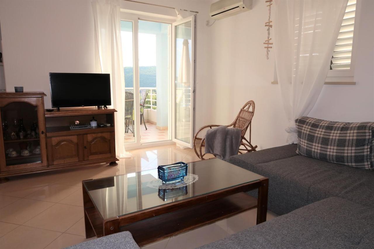 Ferienwohnung Nikas1 Rabac Exterior foto
